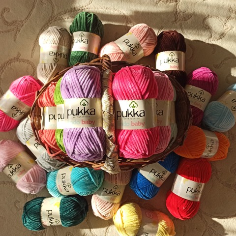 Colour & Mood — The Emotional Language of Yarn